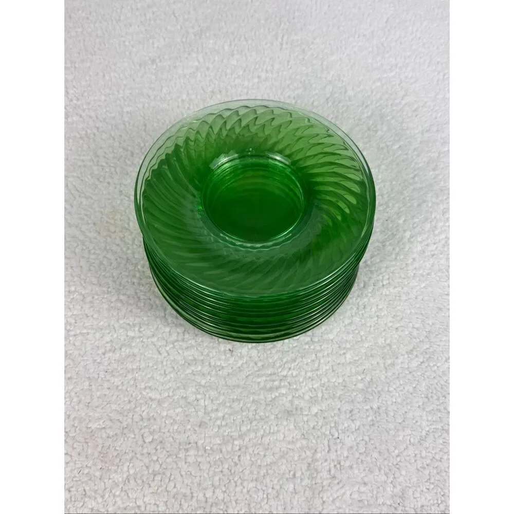 Vintage Uranium Glass Plates 6” Spiral/Swirl Pattern - Set Of 10